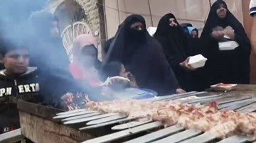 Cận cảnh cuộc sống 