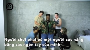 Giới trẻ Việt 'sốt xình xịch' với trào lưu nâng người bằng ngón tay