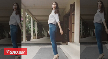 Chỉ 14s, Phạm Hương khiến người khác không thể rời mắt khi đi catwalk