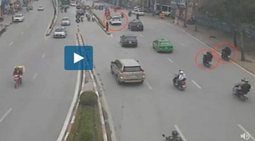 Clip nhóm siêu trộm bám theo xe Fortuner cuỗm 1,6 tỷ đồng