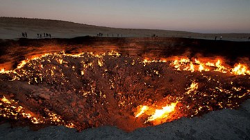 “Cổng địa ngục” rực cháy suốt hơn 40 năm từ thời Liên Xô