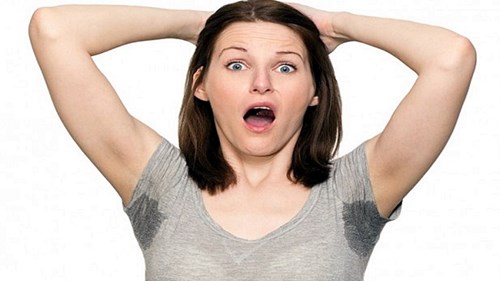 Bí quyết hạn chế đổ mồ hôi nách ngày nắng nóng