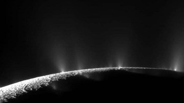NASA: Mặt trăng sao Thổ có thể tồn tại sự sống