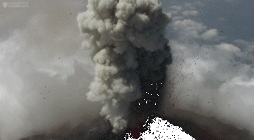 Cảnh núi lửa phun tuyệt đẹp quay bởi drone