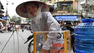 Những dịch vụ miễn phí ấm lòng người ở Hà Nội
