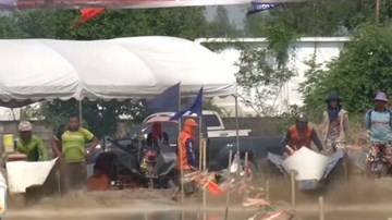 Cuộc đua máy cày của nông dân Thái Lan