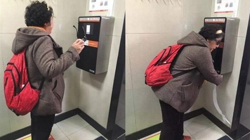 Nhà vệ sinh nhận diện khuôn mặt để... phát giấy vệ sinh