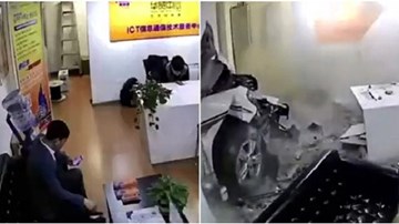 Trung Quốc: Nữ tài xế chết thảm sau khi đâm sập tường văn phòng làm việc