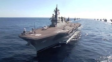 Cận cảnh tàu sân bay trực thăng lớn nhất của Nhật Bản