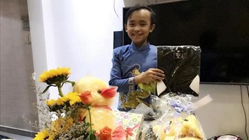 Bất ngờ với giọng hát khác lạ của Hồ Văn Cường sau khi vỡ giọng