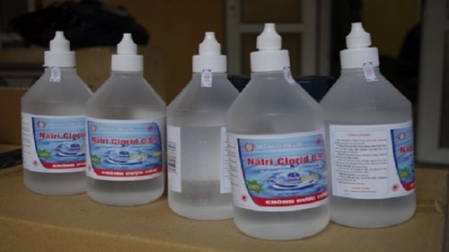 Bát nháo thị trường nước muối sinh lý