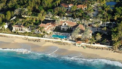 Tổng thống Mỹ Donald Trump rao bán dinh thự có bãi biển riêng