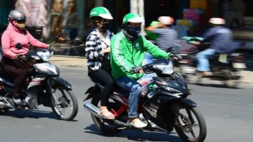 Chuyện về xe ôm công nghệ thu nhập 20 triệu đồng/1 tháng