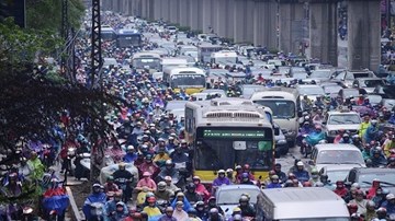 Hà Nội đề xuất cấm xe máy, hạn chế ôtô vào nội thành từ 2030