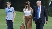 Theo chân ông Trump đón vợ và 'thái tử' út đoàn tụ trong Nhà Trắng
