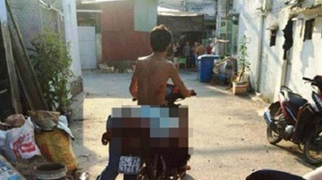 Người đàn ông chở xác con rể đi đầu thú lĩnh án 2,5 năm