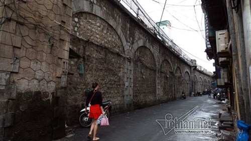 127 vòm cầu trăm tuổi Hà thành trước phút đục thông