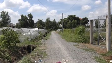 Sửa đường xấu thành đường đẹp, bị xã bắt trả lại nguyên trạng