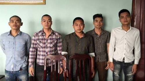 Ẩu đả giữa phố chỉ vì 3 quả mít