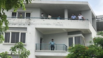 Phát hiện xác chết lâu ngày trong căn biệt thự