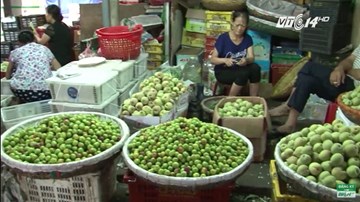 Tràn lan hoa quả Trung Quốc gắn mác hoa quả Việt