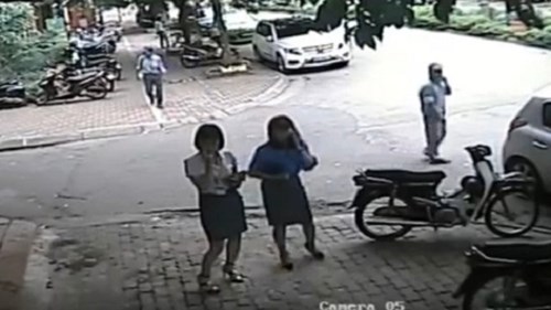 Quận Thanh Xuân bác tin 'gọi công an ra trông xe để ăn bún'