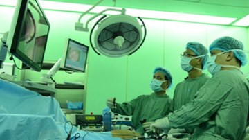 Bác sỹ VN nhận giải nhất kỹ thuật nội soi quy mô quốc tế