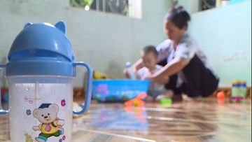 Hàng chục trẻ bị sùi mào gà ở Hưng Yên: Nỗi ân hận của các gia đình