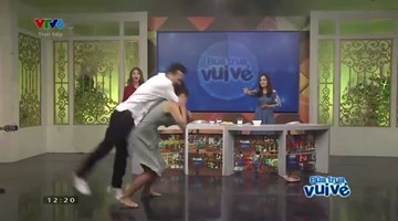 Con gái 'Người phán xử' vật ngã Khải 'Sở Khanh' trên sóng trực tiếp