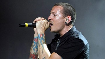 Nhìn lại cuộc đời và cái chết bi kịch của Chester Bennington