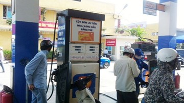 Có thể sử dụng thẻ ATM của 41 ngân hàng để mua xăng dầu