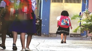 Làm sao để tránh bị người lạ khép tội “bắt cóc”?