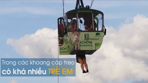 Giải cứu 100 người mắc kẹt trong cáp treo lơ lửng giữa không trung