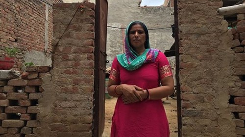 Phụ nữ Ấn Độ hoang mang vì nạn thôi miên