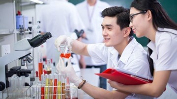 Đại học Y Hà Nội: hơn 82% thí sinh đỗ ngành y đa khoa với điểm ưu tiên