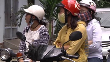 Tìm việc làm thêm, hàng loạt sinh viên sập bẫy cơ sở 'ma'