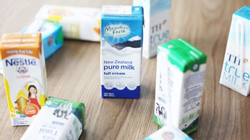 Bộ Y tế phân loại rạch ròi nhóm sữa tươi và sữa bột pha lại