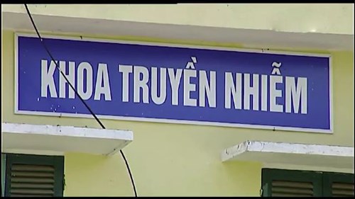 Nam Định: Phải lấy hội trường làm nơi điều trị sốt xuất huyết