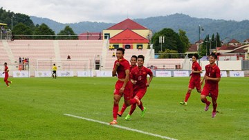 Đoàn Văn Hậu - Những cú sút uy lực từ U19, U20 đến U22 Việt Nam