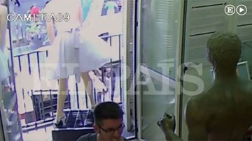 Xuất hiện video khủng bố lao xe tải vào đám đông ở Barcelona