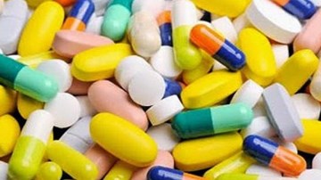 Người dân lo lắng về quy trình kiểm soát thuốc điều trị ung thư