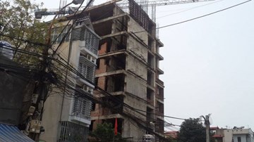 Chung cư xây đến 8 tầng vẫn không phép: Bao giờ mới bàn giao nhà?