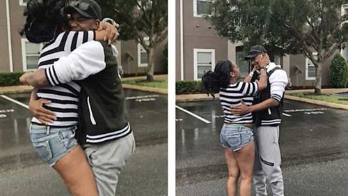 Lính Mỹ thình lình xuất hiện, khiến mẹ bất ngờ