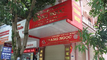 Công an Hà Tĩnh ra giá 200 triệu tìm tên trộm vàng bịt mặt