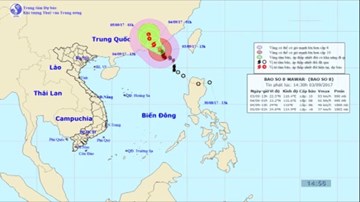 Bão trên Biển Đông di chuyển về phía Trung Quốc