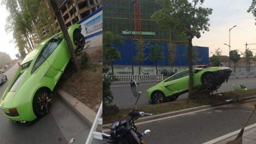 Mượn siêu xe gây ấn tượng với bạn gái, không ngờ đâm phải cây