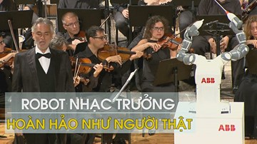 Robot nhạc trưởng chỉ huy dàn nhạc khiến cả thế giới ngỡ ngàng