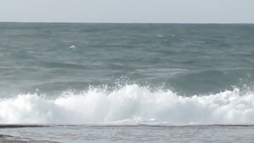 Biến đổi khí hậu khiến bão trở nên tệ hại hơn