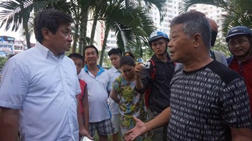 Phạt 2 triệu lỗi tè bậy, lái xe ôm mếu máo xin ông Đoàn Ngọc Hải bỏ qua