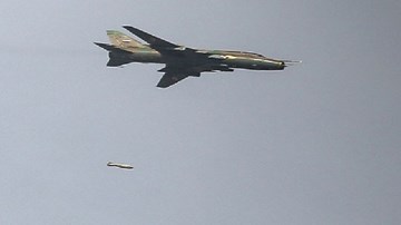 Công bố video máy bay Syria lần đầu tiên bị Mỹ bắn hạ